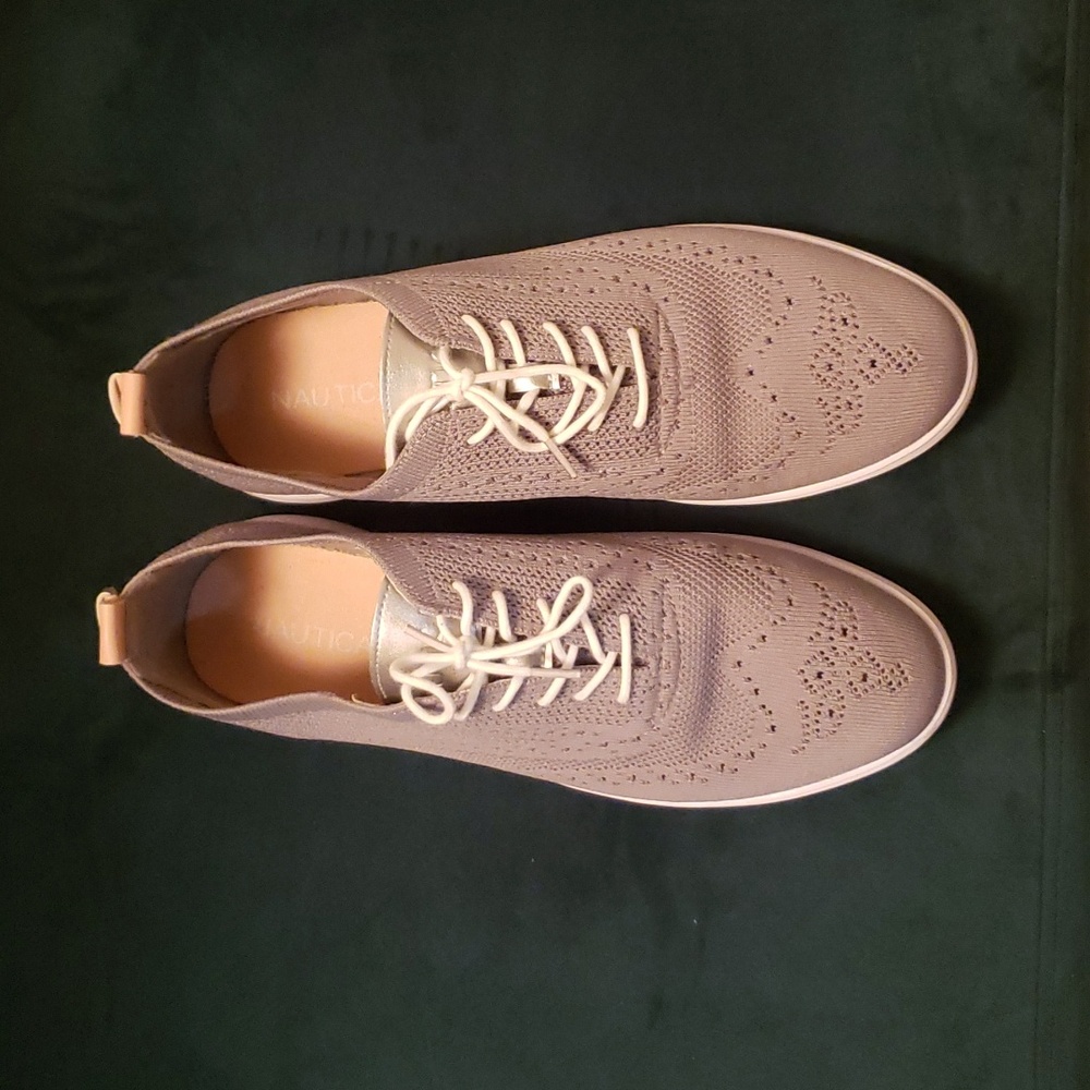 Gray and Pink Natica Comfort Sneakers
